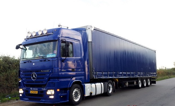 Camion Mercedes Actros